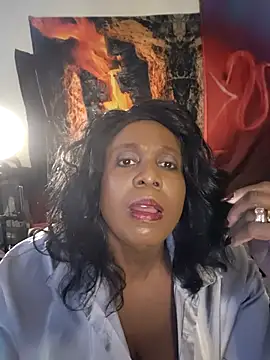 Snapshot of veronicasteel73 chatting on November 2025 10:03:01 AM veronicasteel73 online show from November 2025 10:03:01 AM