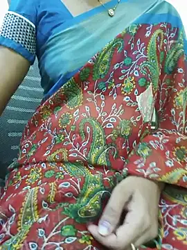 Snapshot of smileys46 chatting on June 2026 07:17:01 AM smileys46 online show from June 2026 07:17:01 AM