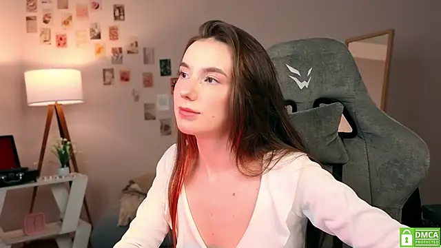 Snapshot of yourfrenchteacher chatting on October 2025 04:25:02 AM yourfrenchteacher online show from October 2025 04:25:02 AM