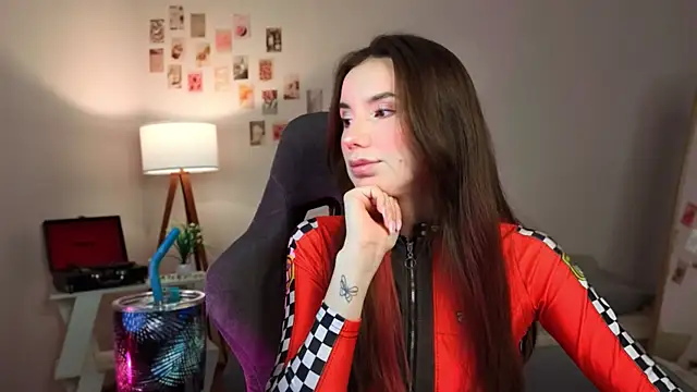 Snapshot of yourfrenchteacher chatting on December 2025 04:18:02 AM yourfrenchteacher online show from December 2025 04:18:02 AM