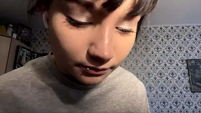 Snapshot of SofiaDreams09 chatting on November 2025 06:14:01 AM SofiaDreams09 online show from November 2025 06:14:01 AM