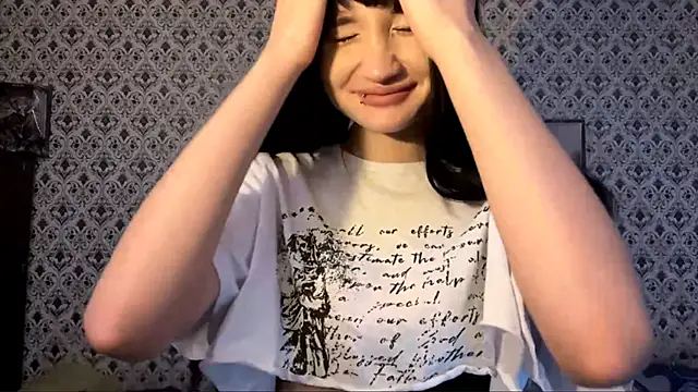 Snapshot of SofiaDreams09 chatting on November 2025 02:16:01 PM SofiaDreams09 online show from November 2025 02:16:01 PM