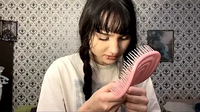 Snapshot of SofiaDreams09 chatting on November 2025 01:58:01 PM SofiaDreams09 online show from November 2025 01:58:01 PM