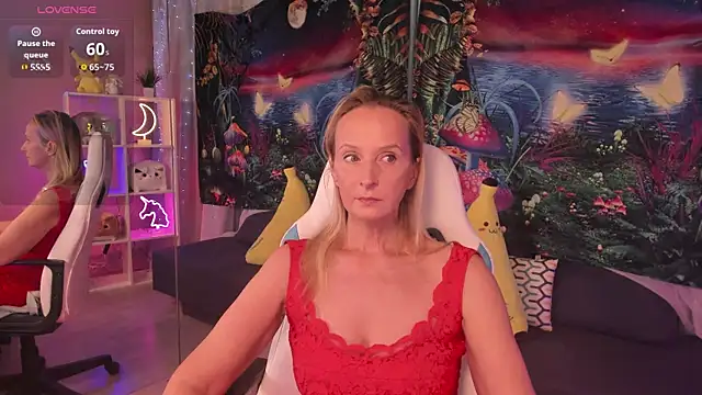 Snapshot of ScarlettPalmer chatting on November 2025 10:15:02 AM ScarlettPalmer online show from November 2025 10:15:02 AM