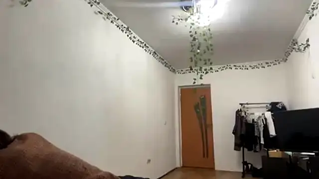 Snapshot of LilithFlamey chatting on November 2025 07:11:02 AM LilithFlamey online show from November 2025 07:11:02 AM