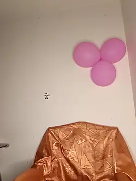 Snapshot of leona_sumiza chatting on November 2025 11:53:02 AM leona sumiza online show from November 2025 11:53:02 AM