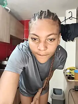 Snapshot of leona_sumiza chatting on November 2025 10:59:01 AM leona sumiza online show from November 2025 10:59:01 AM