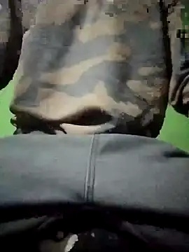 Luckysucks online show from November 2025 02:48:02 PM