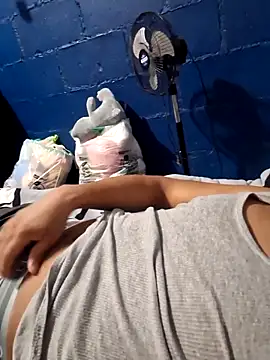 sanz957 online show from November 2025 04:49:01 AM