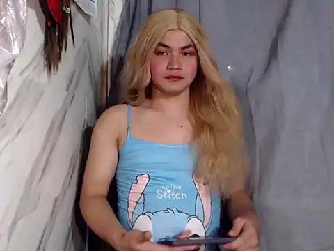 Snapshot of hot_chieaxxx chatting on December 2025 04:35:01 PM hot chieaxxx online show from December 2025 04:35:01 PM