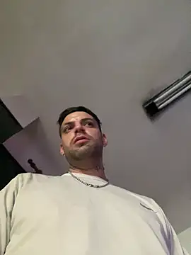 Elbrosss1992 online show from June 2026 06:23:02 PM