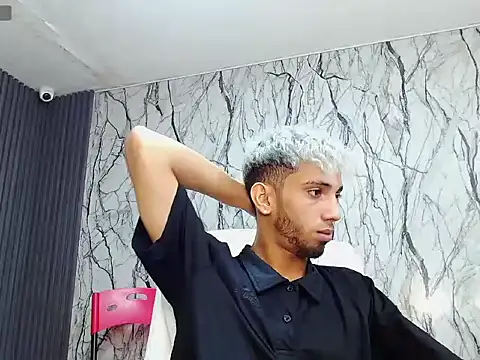 Snapshot of gregori_latin19 chatting on October 2025 01:46:02 PM gregori latin19 online show from October 2025 01:46:02 PM