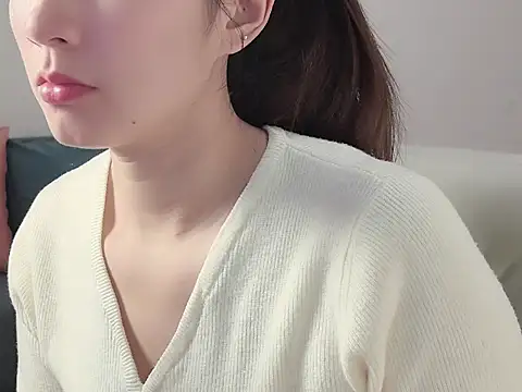 lvy-002 online show from November 2025 05:06:02 AM