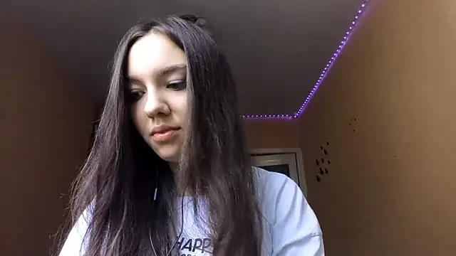 Kimixoo online show from October 2025 09:33:01 AM