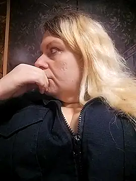 Lana-murr online show from October 2025 06:39:02 AM