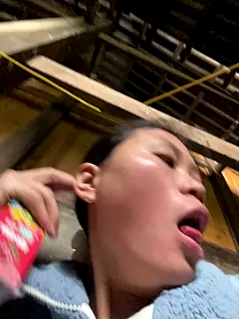 Sophia-123 online show from December 2025 01:22:02 AM