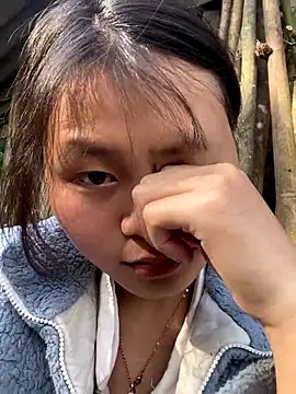 Sophia-123 online show from December 2025 02:18:01 AM