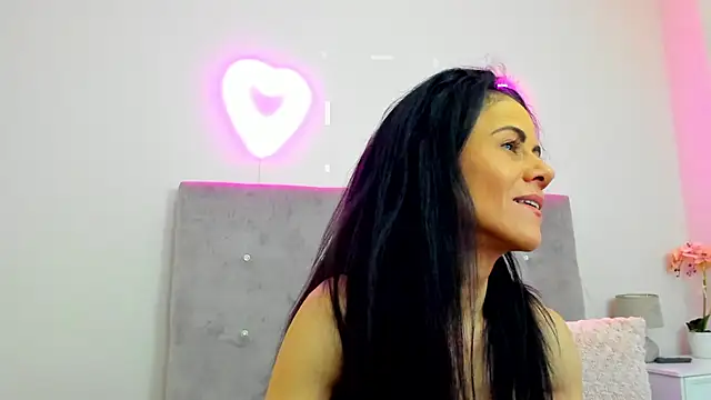 brianaflynt online show from February 2026 07:44:02 PM