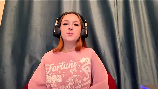 Snapshot of HOTBellakle chatting on October 2025 02:54:01 PM HOTBellakle online show from October 2025 02:54:01 PM