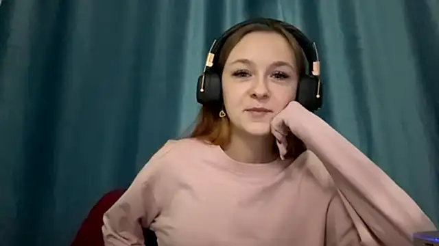 HOTBellakle online show from November 2025 03:13:02 PM