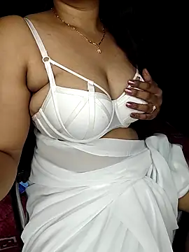 shreyareddy99 online show from March 2026 10:58:02 PM