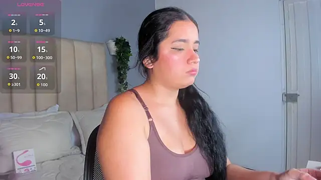 Amber Smitt19 online show from October 2025 04:52:01 PM