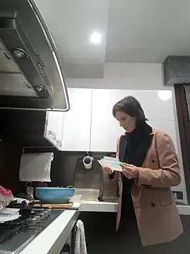 Piediniecollant online show from February 2026 11:49:01 AM