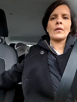 Piediniecollant online show from March 2026 10:54:02 AM