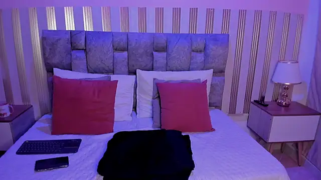 Snapshot of Scarlett__lace chatting on October 2025 11:33:02 AM Scarlett lace online show from October 2025 11:33:02 AM