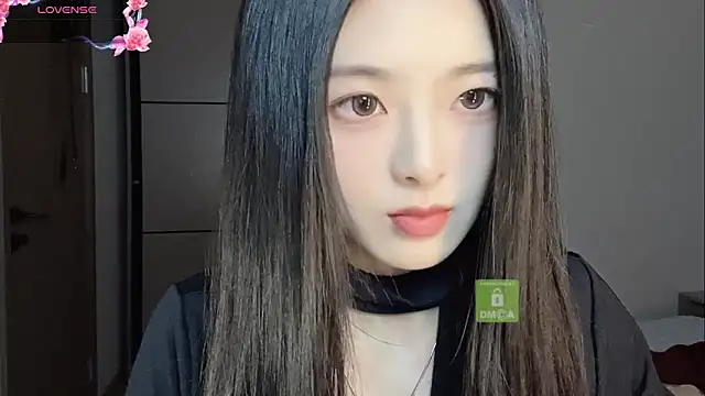 Snapshot of ronronner233 chatting on November 2025 01:57:02 PM ronronner233 online show from November 2025 01:57:02 PM