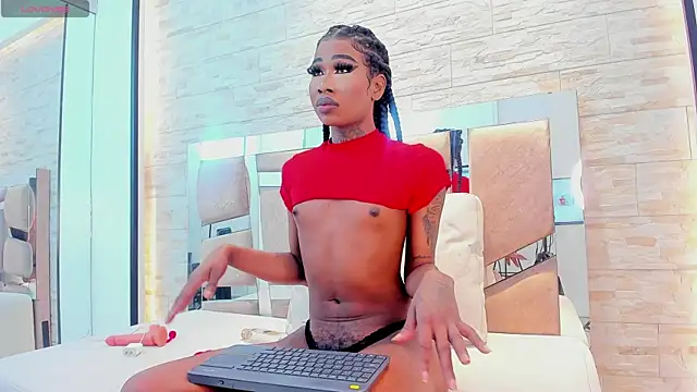 sheinny brown online show from December 2025 07:52:01 PM