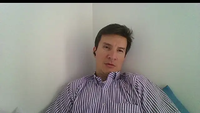 carliesexyman online show from November 2025 02:50:01 PM