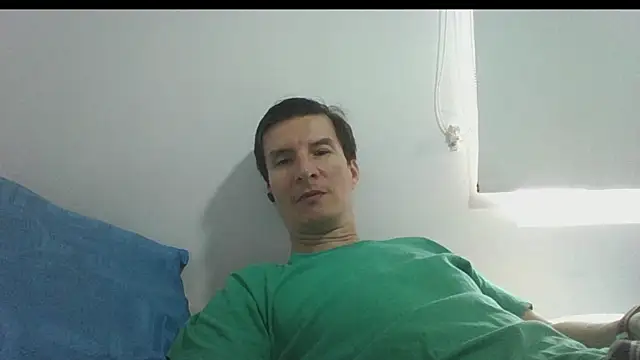 carliesexyman online show from November 2025 01:51:01 PM