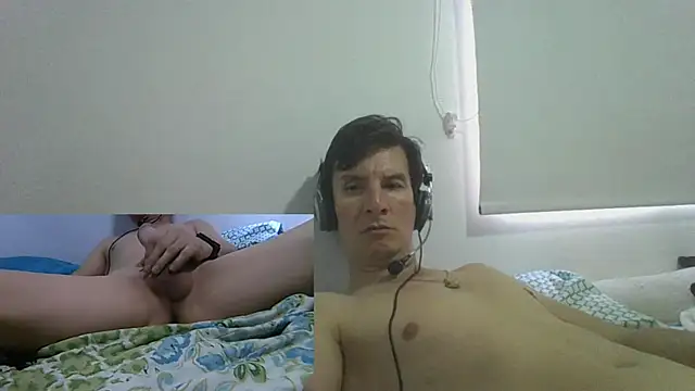 carliesexyman online show from December 2025 12:14:02 PM