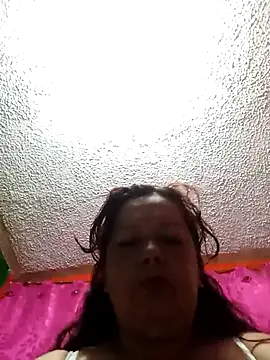 Snapshot of penny_foxxxy chatting on November 2025 05:28:02 AM penny foxxxy online show from November 2025 05:28:02 AM