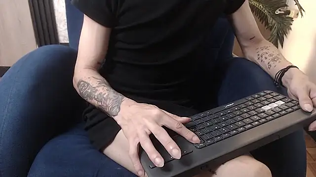 Nick carterr  online show from January 2026 08:00:01 PM