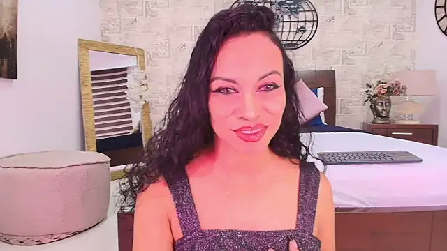 Snapshot of Marilyn_Blakee chatting on November 2025 01:21:02 PM Marilyn Blakee online show from November 2025 01:21:02 PM