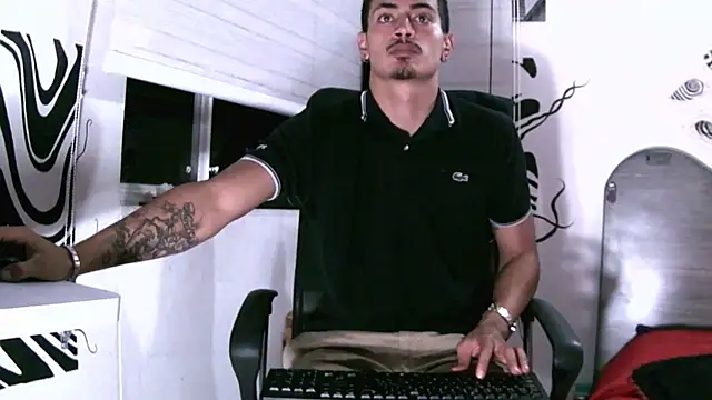 kai storm420 online show from November 2025 04:12:01 AM