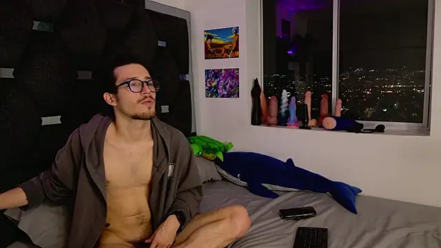 Snapshot of J-Moo chatting on November 2025 03:50:01 AM J-Moo online show from November 2025 03:50:01 AM