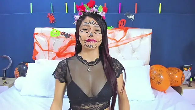 Snapshot of Kim_Luna1 chatting on November 2025 04:11:02 AM Kim Luna1 online show from November 2025 04:11:02 AM