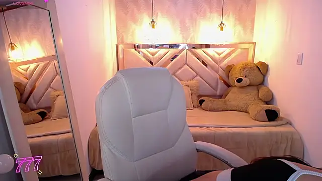 emmaa garciia online show from March 2026 03:34:01 AM