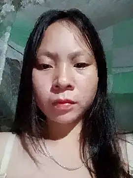 Snapshot of bebe-bae chatting on October 2025 12:28:02 PM bebe-bae online show from October 2025 12:28:02 PM