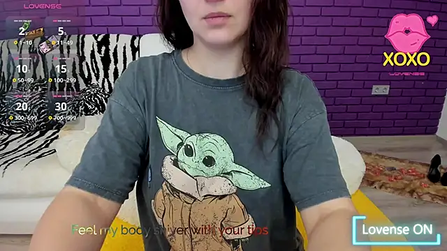 Snapshot of GlowMimi chatting on January 2026 09:24:01 PM GlowMimi online show from January 2026 09:24:01 PM