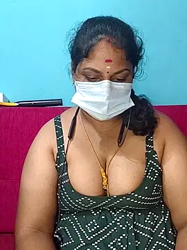 deepikasree143 online show from December 2025 05:46:01 AM