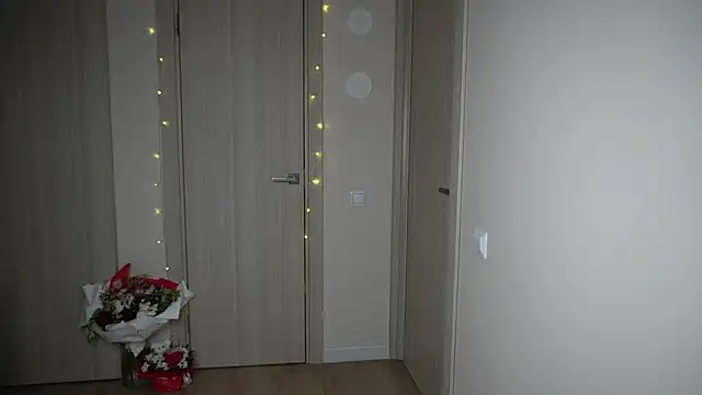 Lisa Graham online show from November 2025 05:09:02 AM