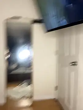 Snapshot of sluttyAlly21_ chatting on October 2025 08:40:01 AM sluttyAlly21  online show from October 2025 08:40:01 AM