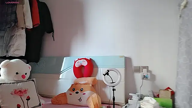 Snapshot of Yan61 chatting on November 2025 01:18:01 AM Yan61 online show from November 2025 01:18:01 AM