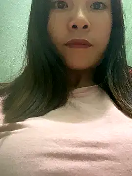 Snapshot of Elysia-007 chatting on November 2025 08:04:02 AM Elysia-007 online show from November 2025 08:04:02 AM