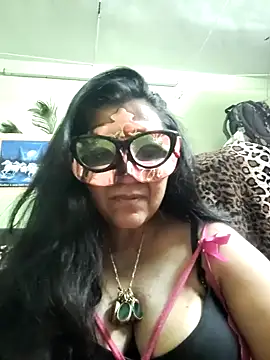 LOVE  RANI online show from April 2026 07:15:02 AM