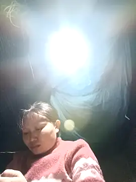 yoyo-mi online show from December 2025 02:39:01 AM